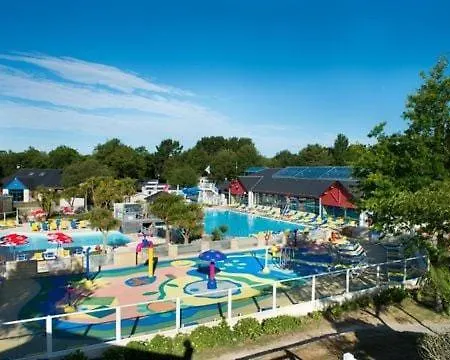 Domaine De Kerlann 4 Etoiles - Mobil 2 - 2 Sdb - 315 Camping
